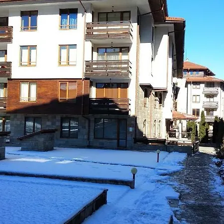 Pine Tree 3 - B3 בנסקו