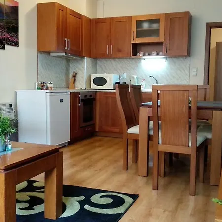 Pine Tree 3 - B3 Appartement